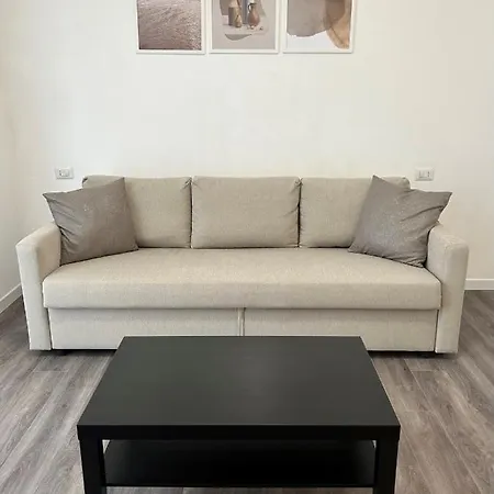 Exphome Apartment